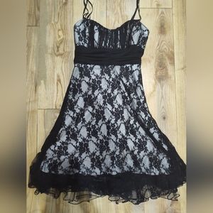 Speechless black lace cocktail formal dress sz S Lined and net lining